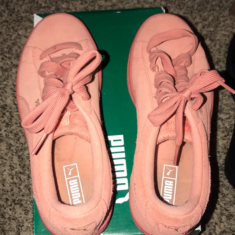Pumas - Picture 3 of 3